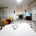 57 2* تيرانا
