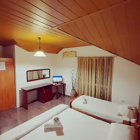 ゲストハウス 57