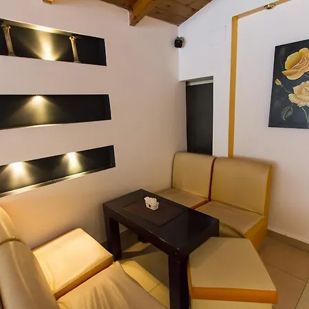 Penzion 57 Tirana